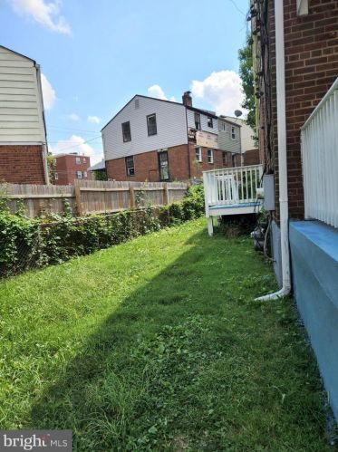 5213 Just St, Washington DC  20019-5563 exterior