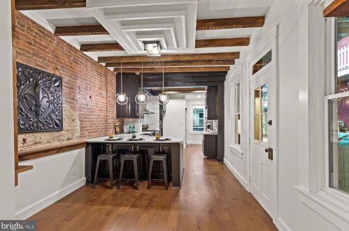 460 Queen St, Lancaster PA  17603-5618 exterior