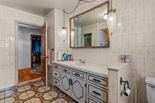 225 Langdon St, Providence RI 02904-1108 exterior