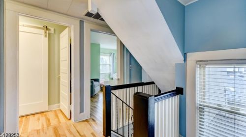 59 Mountainview Ave, Nutley NJ 07110-2233 exterior