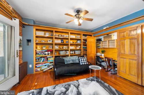 714 Carpenter St, Philadelphia PA  19147-3908 exterior