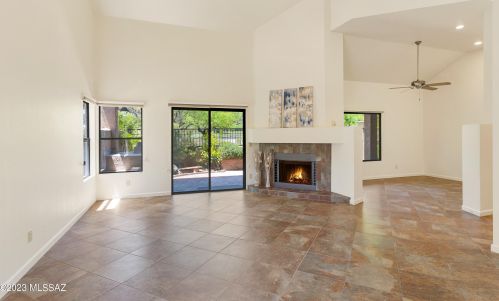 6091 Golden Eagle Dr, Tucson AZ  85750-1393 exterior