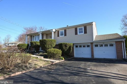 683 Dori Ln, Pottstown, PA 19464-3709