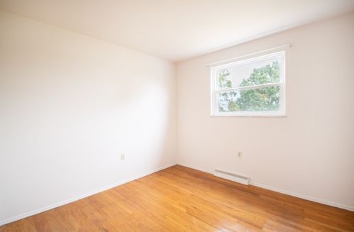 113 Newgate Dr, Monaca PA 15061-2657 exterior