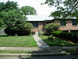 26 Peregrine Rd, Newton, MA 02459-3440