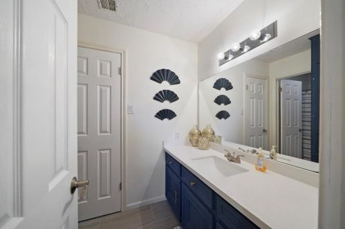 2811 Pne Arbor Dr, Montgomery TX 77356-5426 exterior