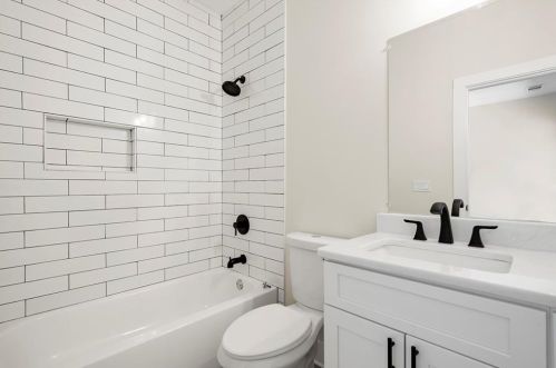 1055 Church St, Smyrna GA exterior