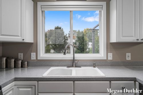 486 Sunbrook St, Grand Rapids MI 49508-7707 exterior