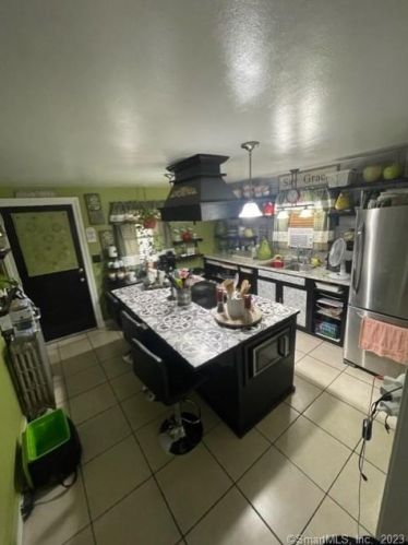 267 Stanley St, New Britain CT 06051-3663 exterior