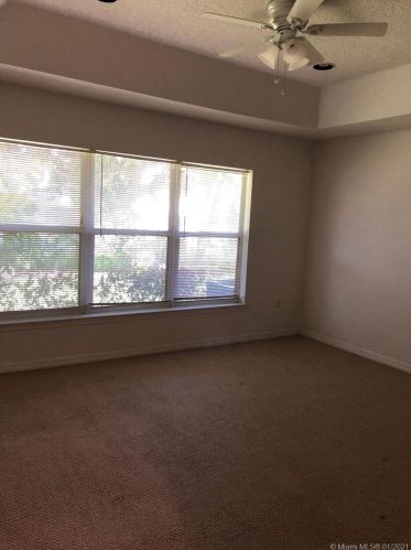 1754 Dove Tail Dr, Fort Pierce FL exterior