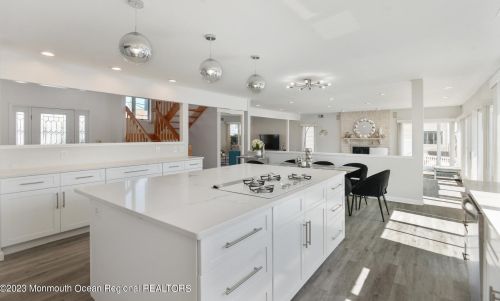 829 Spar Dr, Lacey NJ 08731-3028 exterior