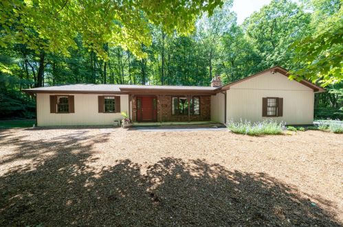 3590 Tuscany Dr, Grand Rapids, MI 49546-7248