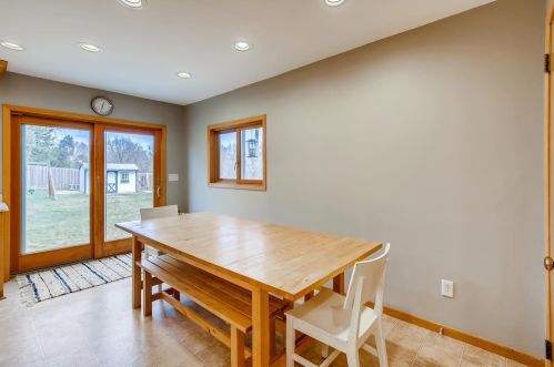 1441 Brk Ave, Saint Paul MN 55109-2012 exterior