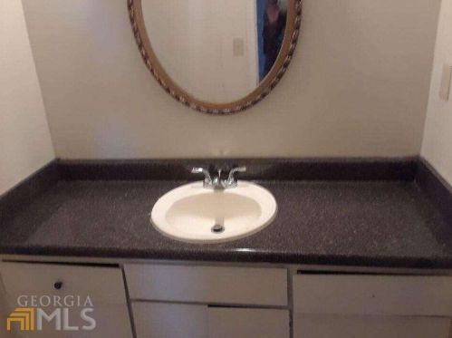 5923 Sutcliff Sq, Lithonia GA  30058-4781 exterior