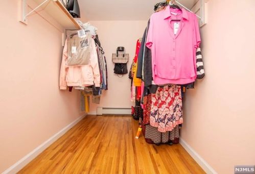 218 Manhattan Ter, Dumont NJ  07628-2234 exterior