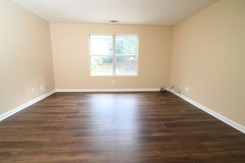 4202 Par 3 Way, Lithonia GA 30038-1817 exterior