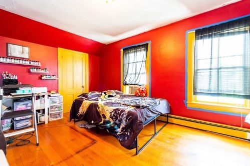 53 Cedar St, Taunton MA 02780-3131 exterior