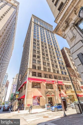 1500 Chestnut St, Philadelphia PA  19102-2737 exterior