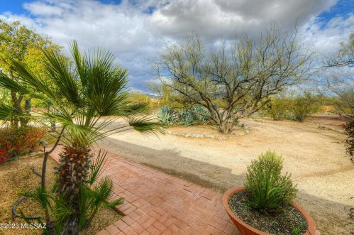 12500 Calle Tatita, Tucson AZ  85749-9736 exterior