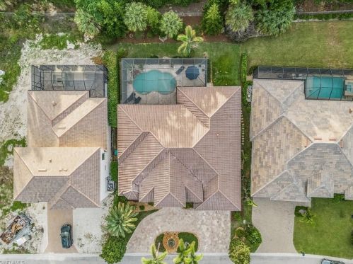 2939 Coco Lk Dr, Naples FL 34105-4515 exterior