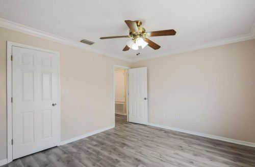 16346 Ashington Park Dr, Tampa FL 33647-2639 exterior