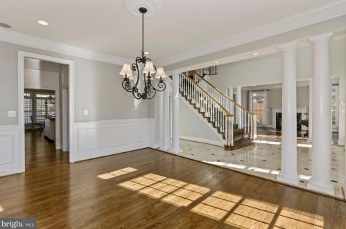 5802 Bent Twig Rd, Mc Lean VA 22101-1806 exterior