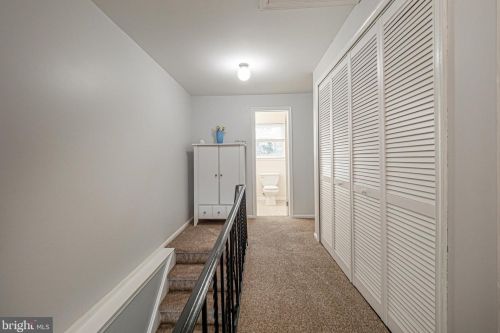 4 Orch Ct, Limerick PA 19468-2902 exterior