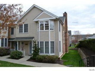 3424 Park Pl, Bethlehem PA  18017-2468 exterior