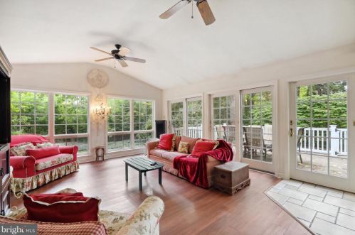 56 Park Blvd, Camden NJ 08103-2757 exterior