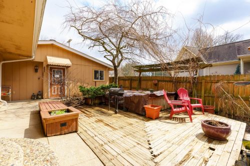 790 Eagle Lk Dr, Kalamazoo MI 49009-9612 exterior