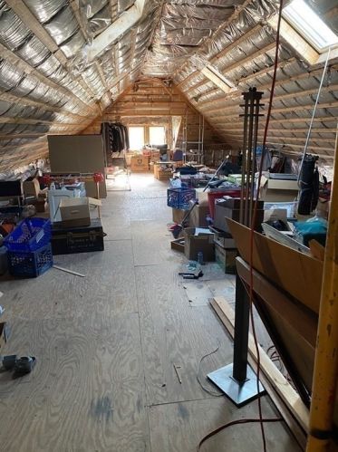 104 Side Pkwy, Newton MA 02458-1816 exterior