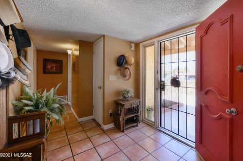 808 Abrego Dr, Green Valley AZ 85614-3641 exterior