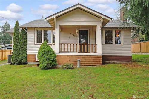 15634 20 Ave, Seattle WA  98198-8503 exterior