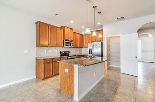 12717 Lexington Ridge St, Riverview FL 33578-7648 exterior