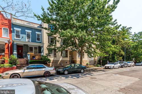 2639 15th St, Washington DC  20009-4654 exterior