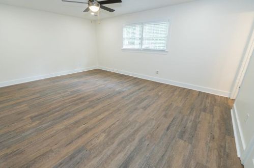 1246 Raintree Dr, Lithonia GA 30078-2122 exterior