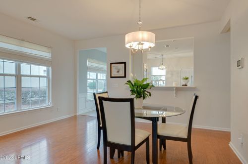 19 Beaufort Riv Rd, Bluffton SC 29909-6220 exterior