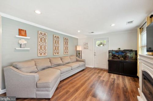 39 Norman St, Chester PA 19014-2140 exterior