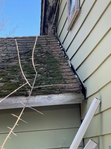 7121 Earl St, Duluth, MN 55810-1319