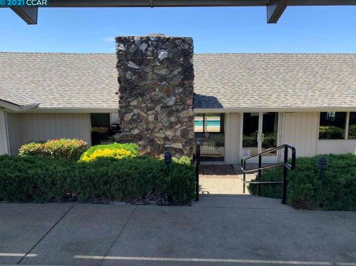 64 Terrace Dr, Concord CA 94518-2047 exterior