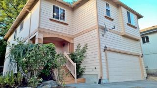 5826 122 St, Seattle WA  98178-5506 exterior