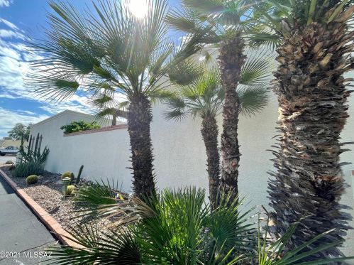 7256 Camino Valle Verde, Tucson AZ  85715-3408 exterior