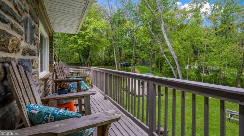 26 Penn Charter Dr, Media PA 19063-4618 exterior