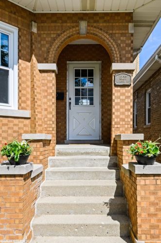 6127 Austin Ave, Chicago IL  60638-4319 exterior