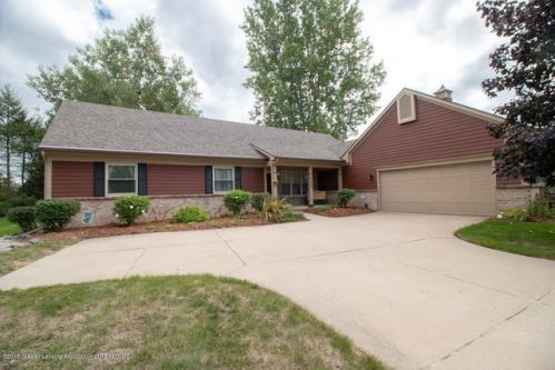 13234 Starwood Ln, Dewitt, MI 48820-9030