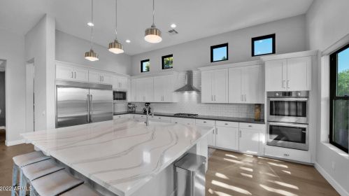 8723 9th Ave, Phoenix AZ  85021-4451 exterior