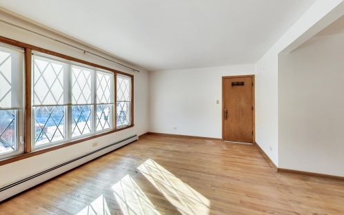 8336 Berwyn Ave, Chicago IL 60656-1430 exterior