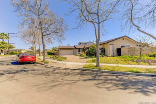 4885 Mount Elbrus Dr, San Diego, CA 92117-3916