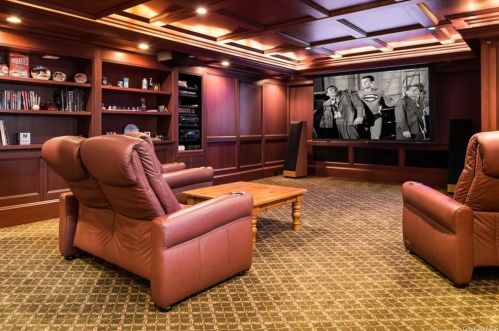 26 Day Rd, Armonk NY 10504-2408 exterior