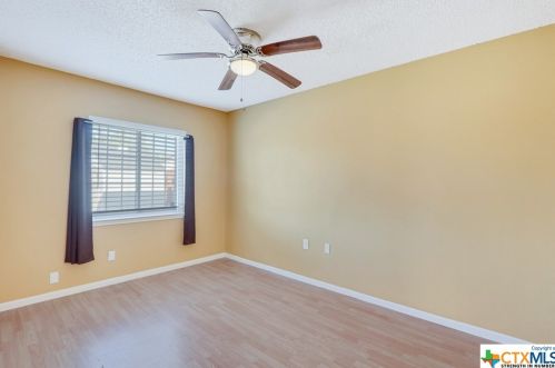 3579 Bottomless Lk, San Antonio TX 78222-3329 exterior